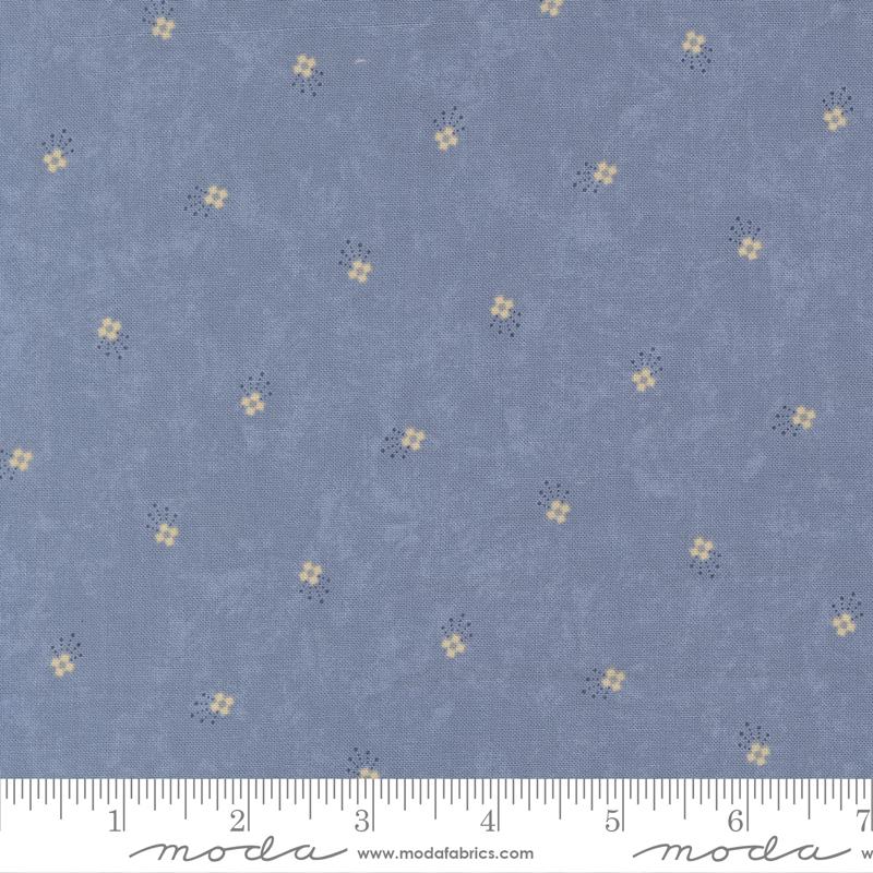 Bluebirds Nest Light Blue 9803 24