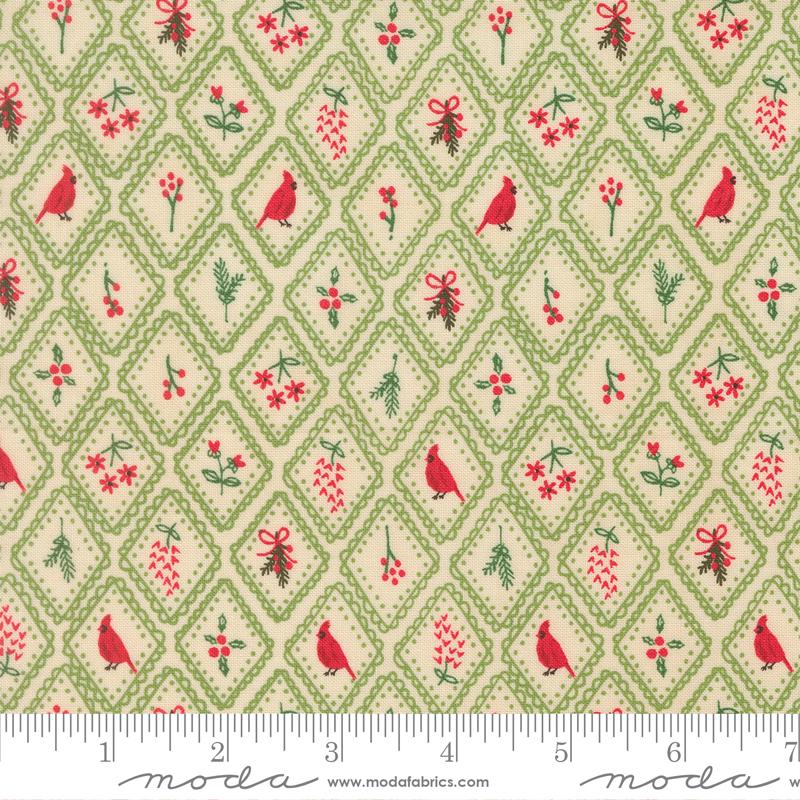 Holiday Cheer Mistletoe 20974 13