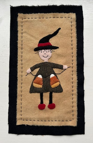 Mini Mat: Candy Corn Witch