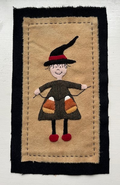 Mini Mat: Candy Corn Witch