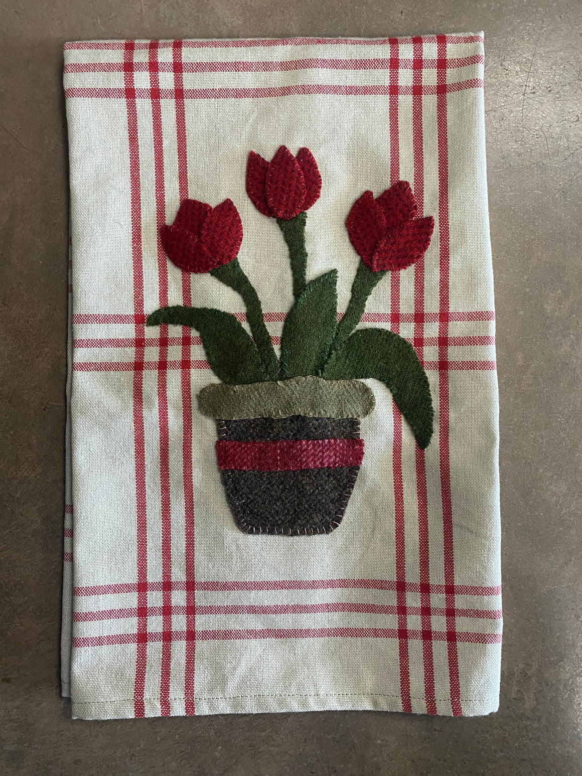 Towel of the Month: April 2023 (Kit)