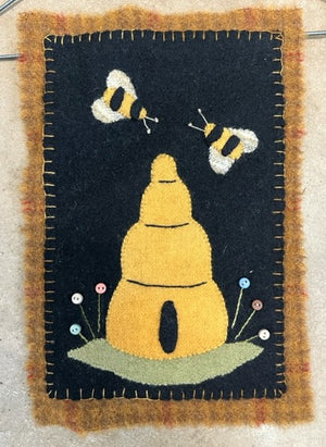 Mini Mat: Honeybee Banner